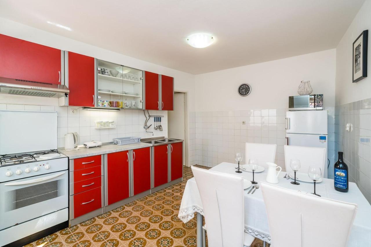 Laura - Lapad Apartment Dubrovnik